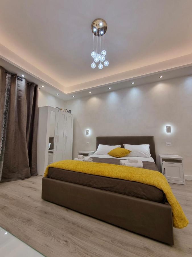 Apartment Close To The Coloseum, 2 Minutes Walk From Metro A 외부 사진