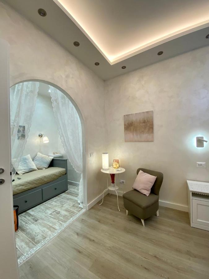 Apartment Close To The Coloseum, 2 Minutes Walk From Metro A 외부 사진
