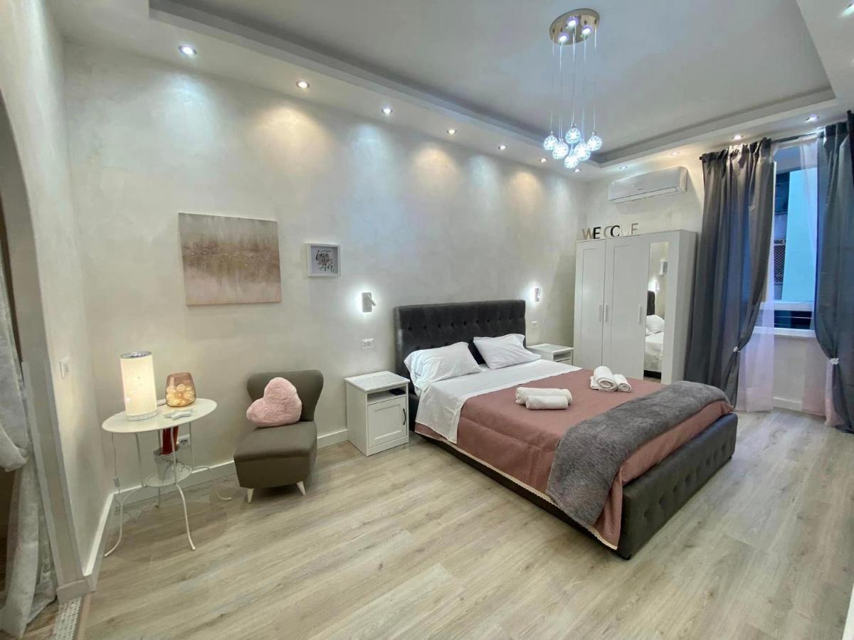 Apartment Close To The Coloseum, 2 Minutes Walk From Metro A 외부 사진