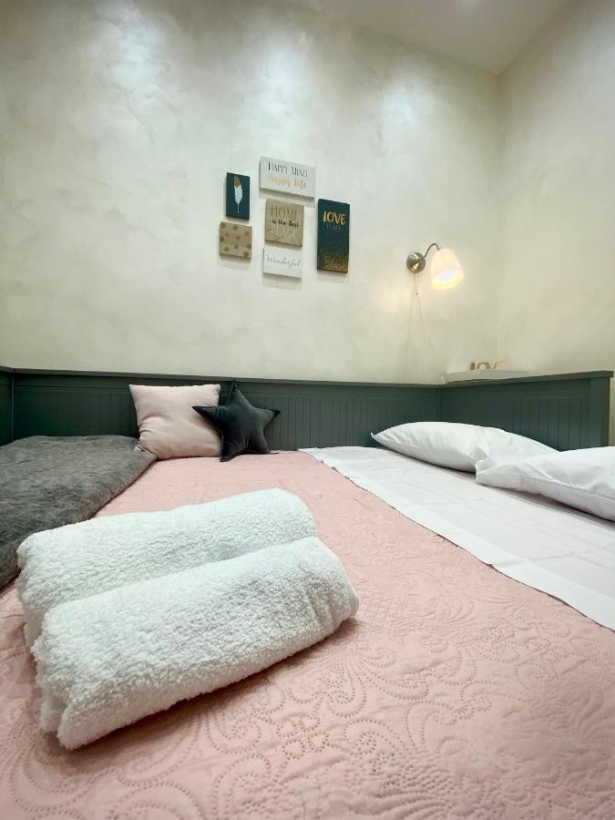 Apartment Close To The Coloseum, 2 Minutes Walk From Metro A 외부 사진