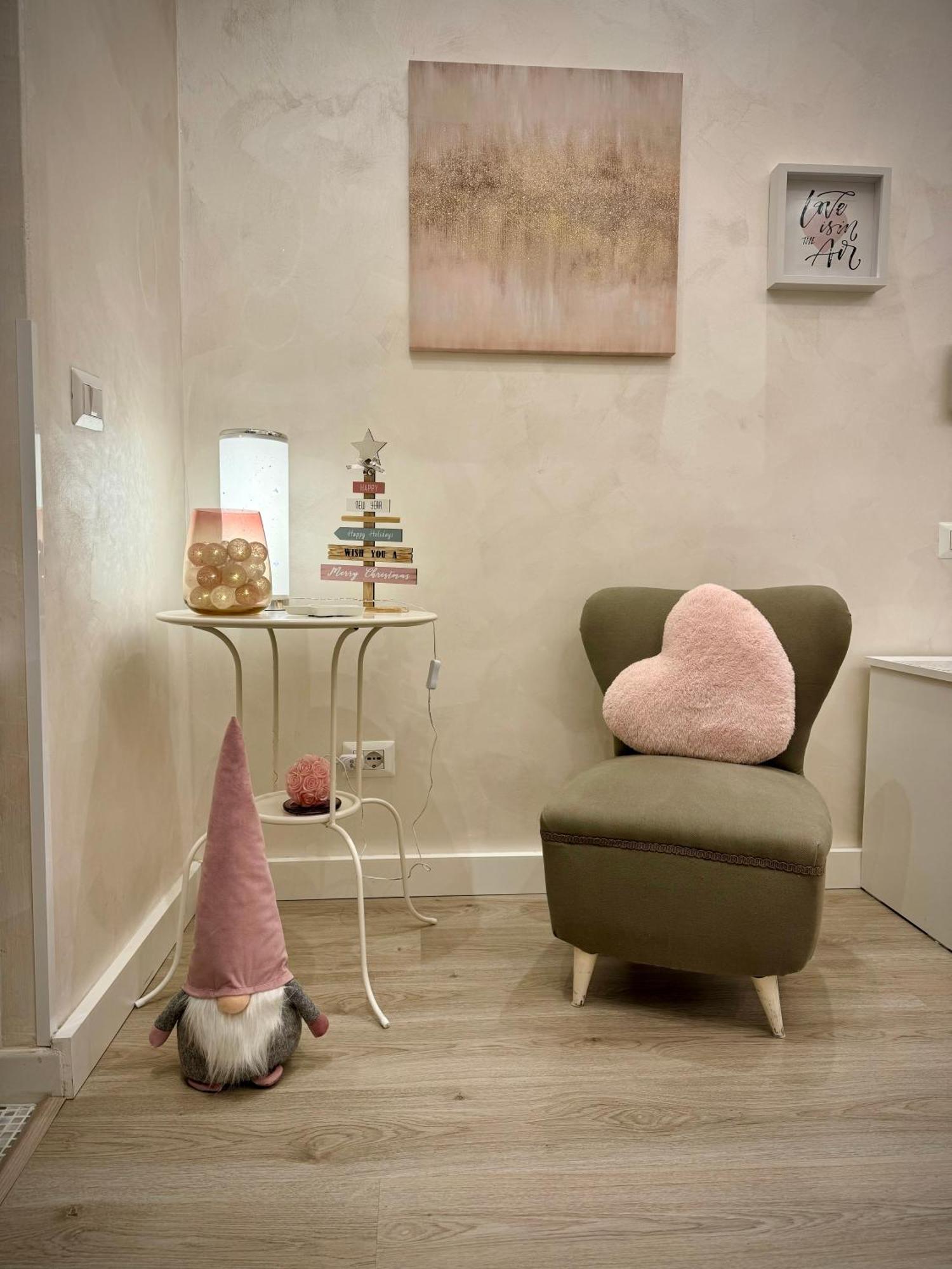 Apartment Close To The Coloseum, 2 Minutes Walk From Metro A 외부 사진